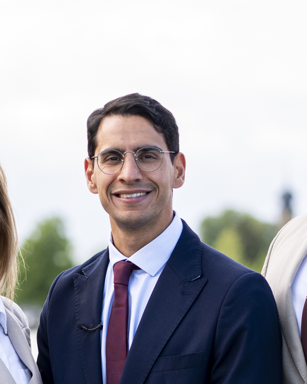 Dr. Enis Tiz
